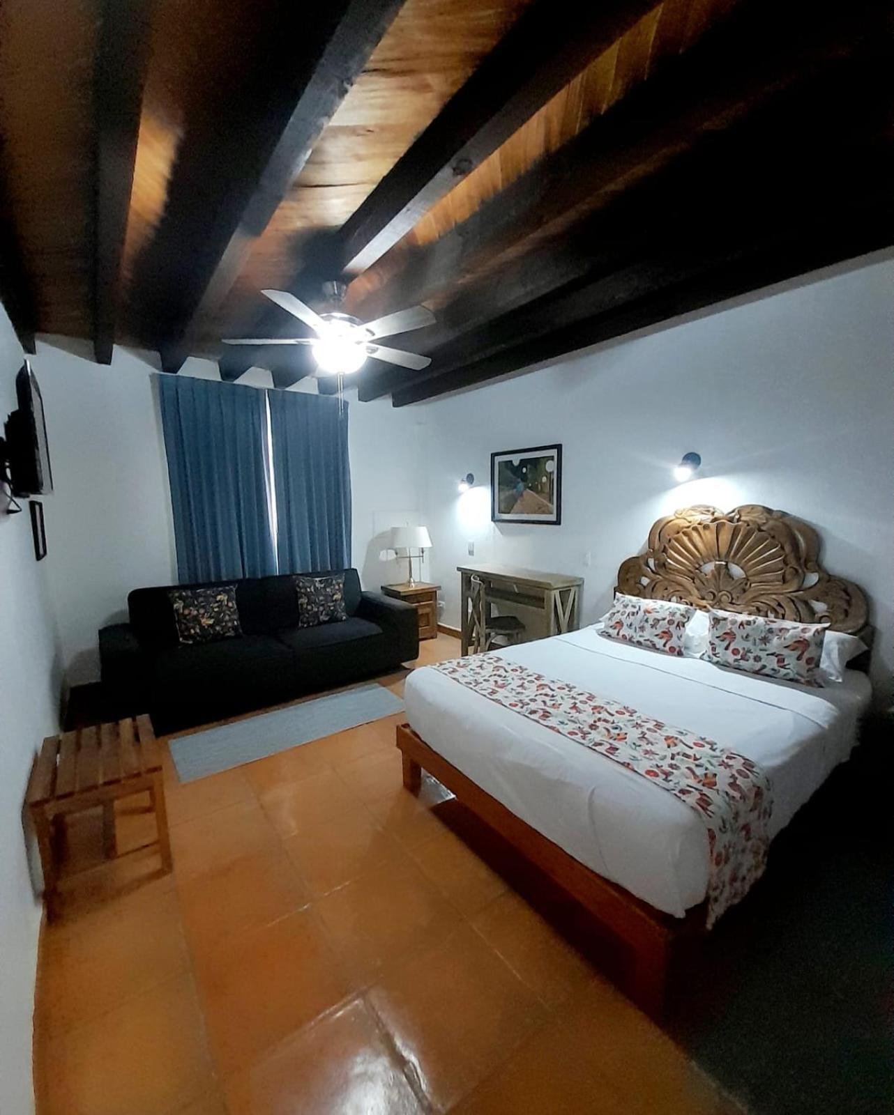 Hotel La Lejona 圣米格尔－德阿连德 外观 照片